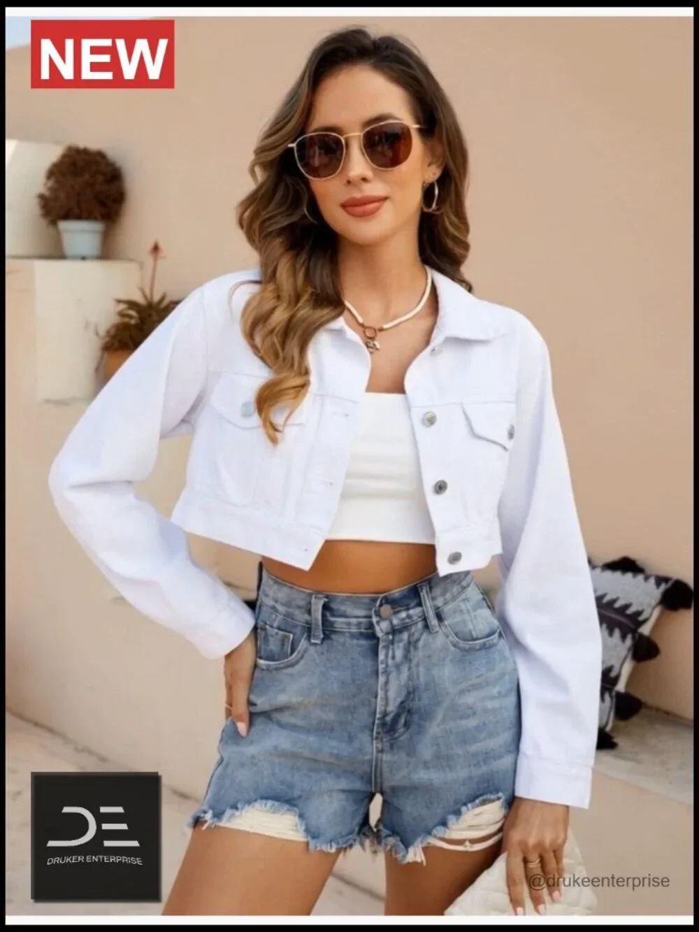 Cropped Denim Jean Jacket Button Up Ripped Frayed Washed